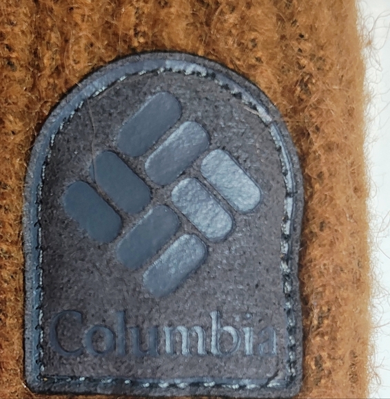 Columbia Brown Knit Hat with Pom - Picture 2 of 8